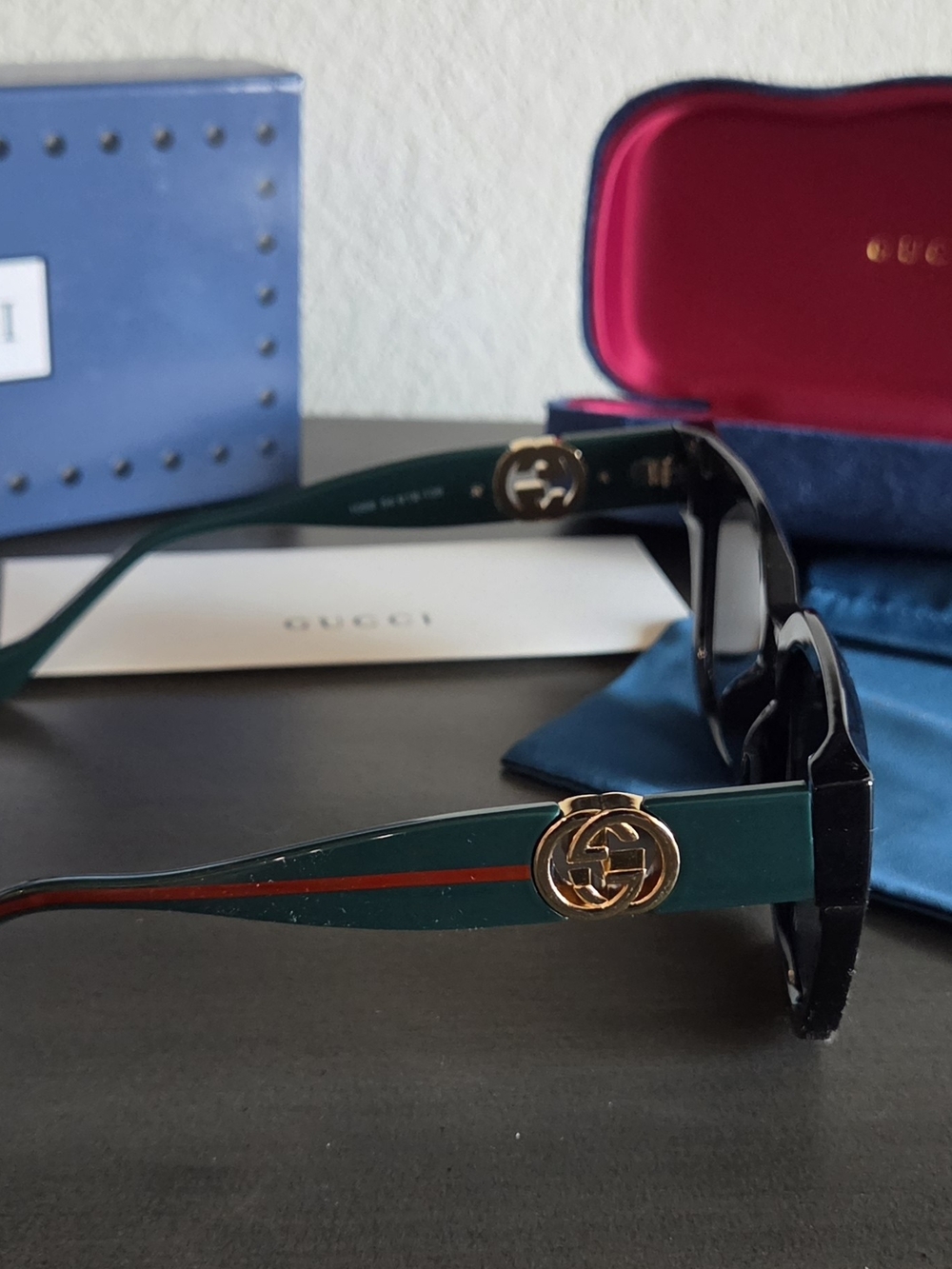 Gucci - Picture 4 of 6